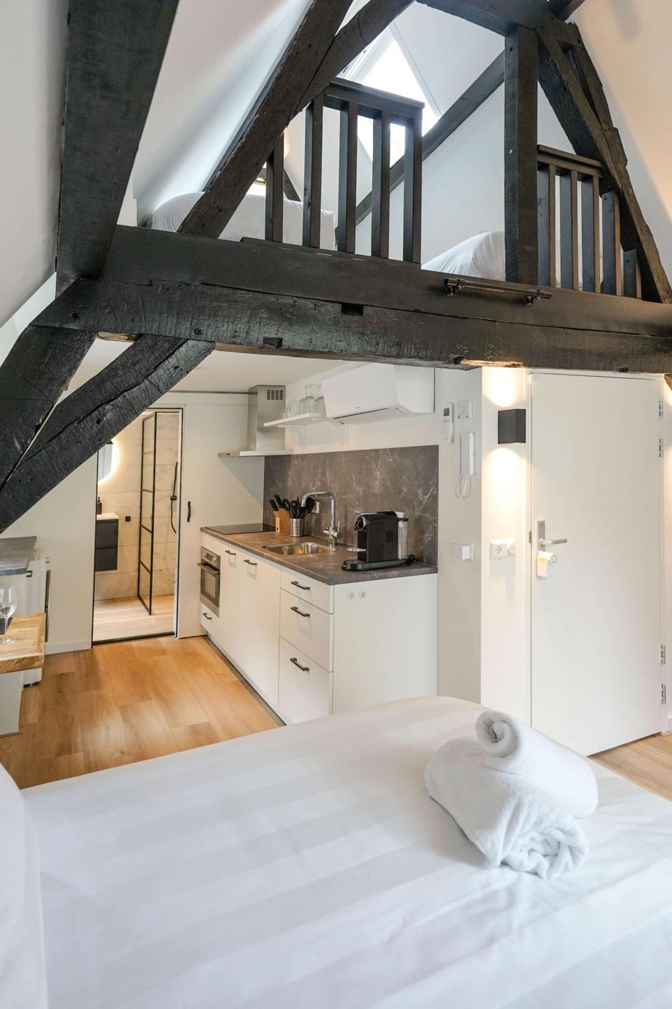 Beautiful Apartment With Loft 代夫特 外观 照片