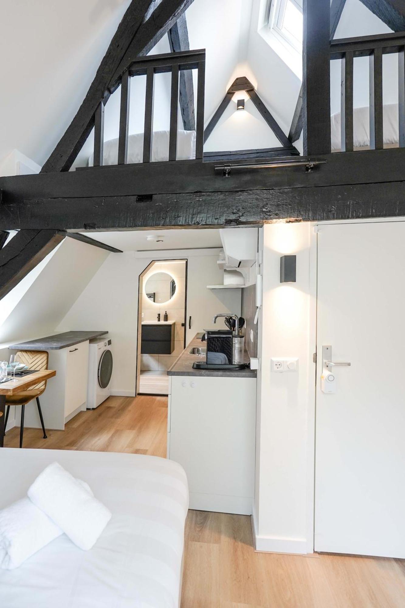 Beautiful Apartment With Loft 代夫特 外观 照片